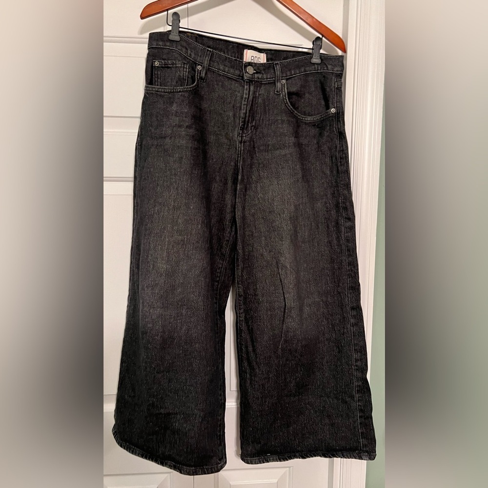 BDG Urban Outfitters Straight Column Wide-Leg Joey Jeans Denim EUC 30 #2468 - Picture 2 of 9